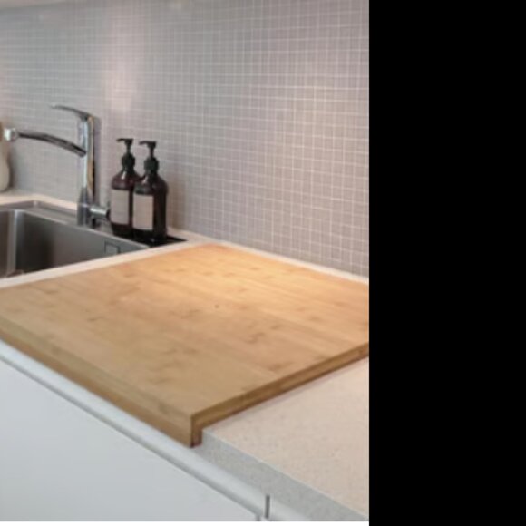 Large Lip Ditch Kitchen Food Cutting Board Tan Bamboo 21 x 18 - Picture 1 of 5